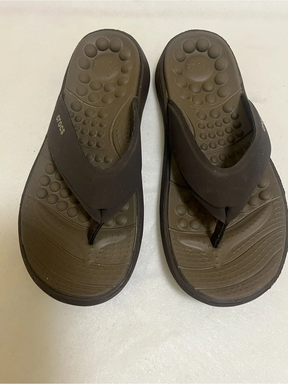 CROCS Men's Brown Foam Thong Sandals